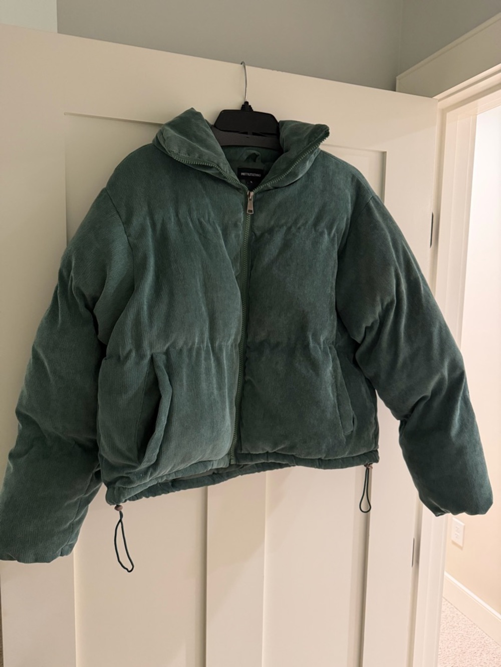 PrettyLittleThing Green Corduroy Puffer Jacket